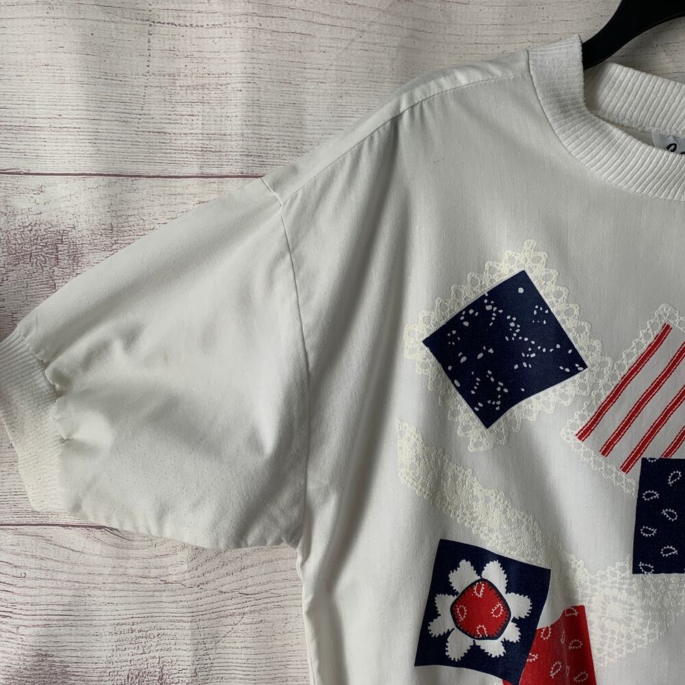 Vintage Caribou White Graphic Shirt with Patriotic Paisley Floral Patches Size M - Picture 4 of 16